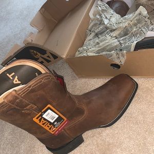 Mens Ariat work boots size 12